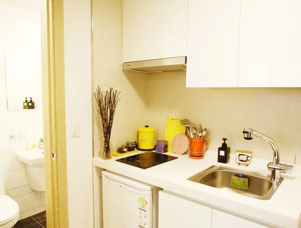 Travelers Planet Studio Type Hostel - photo 21