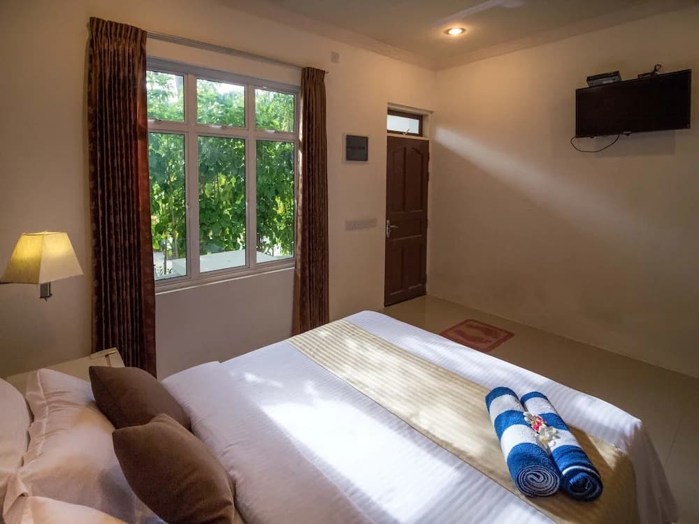 Mala Boutique Dhangethi - photo 4