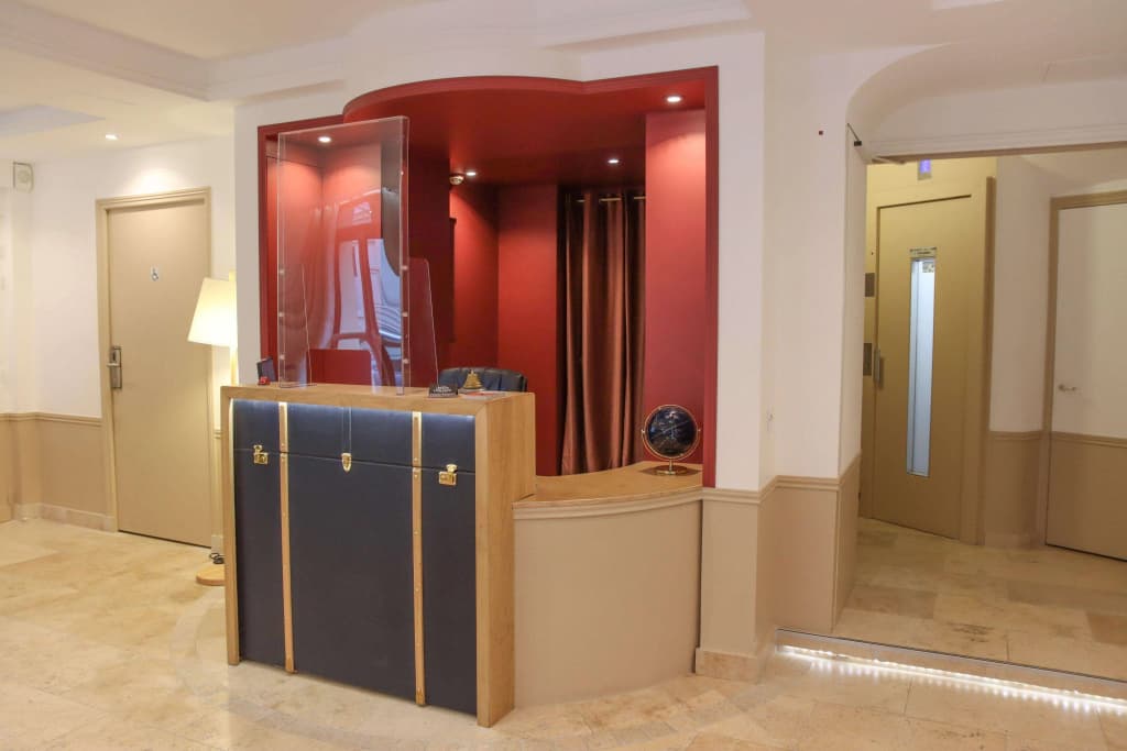Hotel Little - photo 21