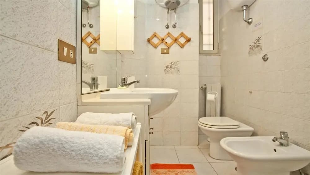 Rental In Rome Celestino Apartment - photo 7