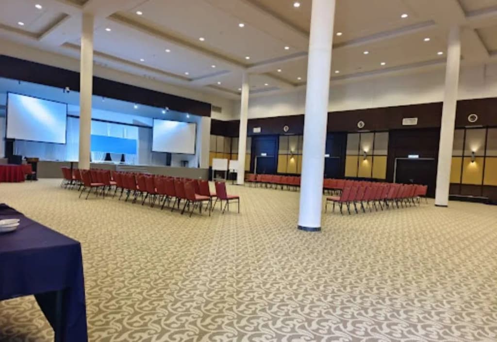 Cherengin Hills Convention & Spa Resort - photo 9