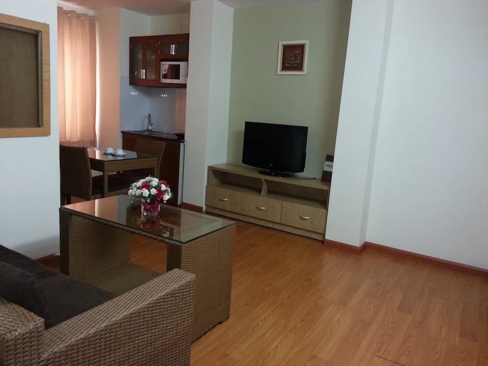 V-Studio Hotel Apartment 1 - photo 3