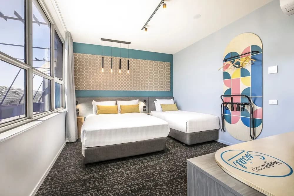 Royal Hotel by Nightcap Social - photo 3
