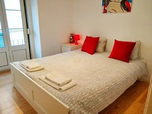 Red Passion Apartment - photo 4
