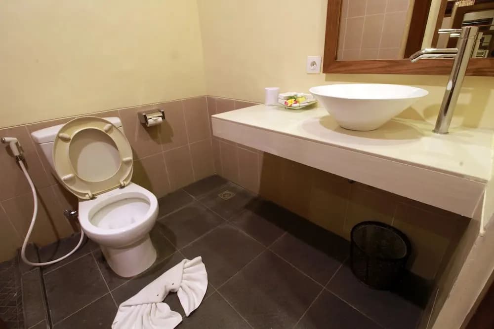 Diwangkara Beach Hotel & Resort - photo 5