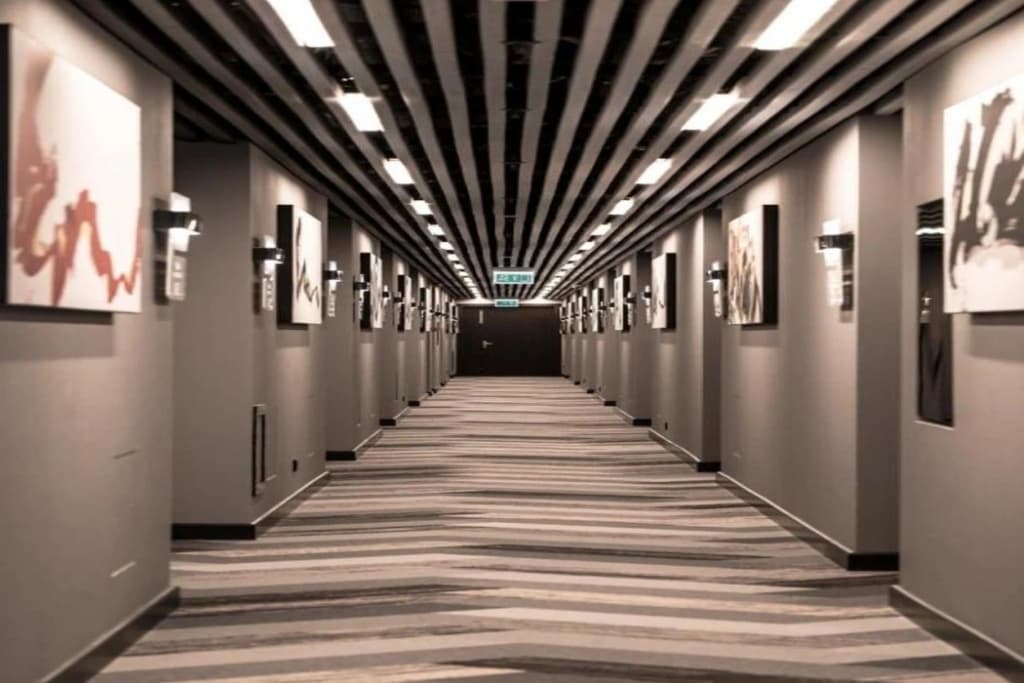 Radius Hotel Tbilisi - photo 9
