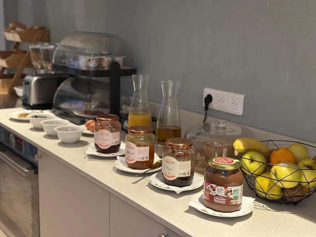 Merryl Hotel - photo 11