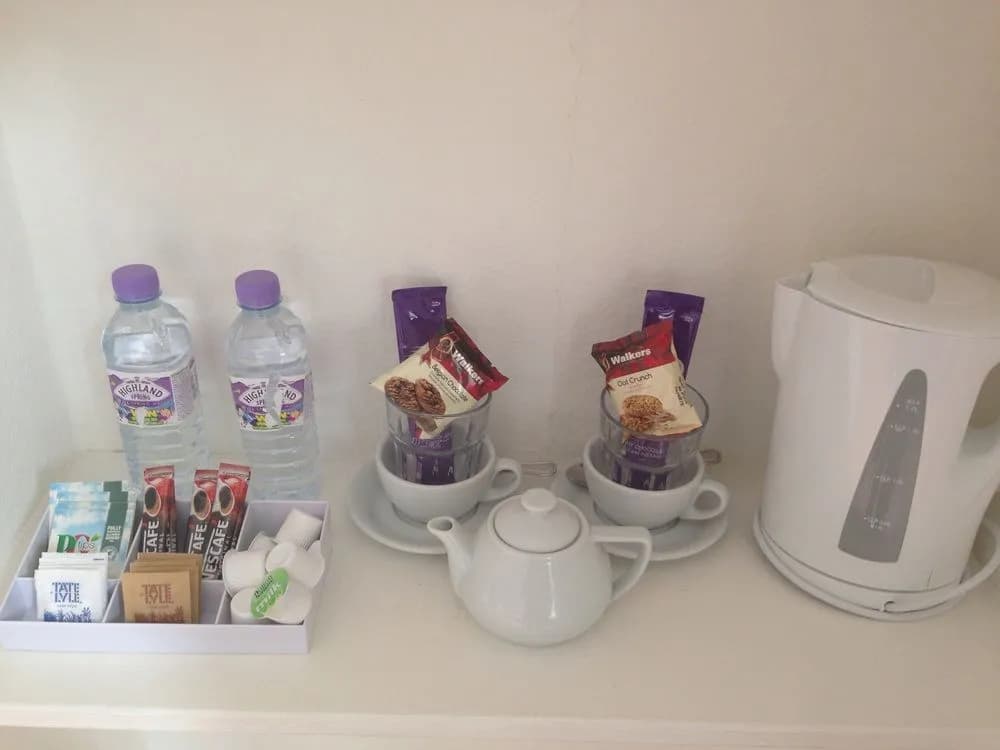Ailsa Guest House - photo 12