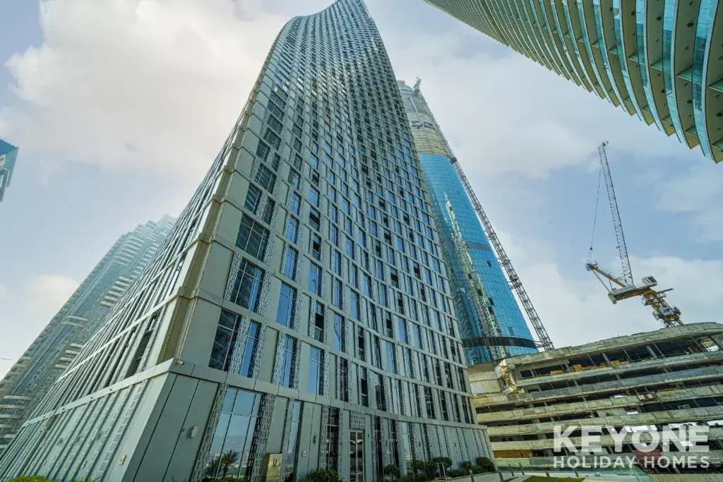 KeyOne - 1BR in Cayan Tower - main photo