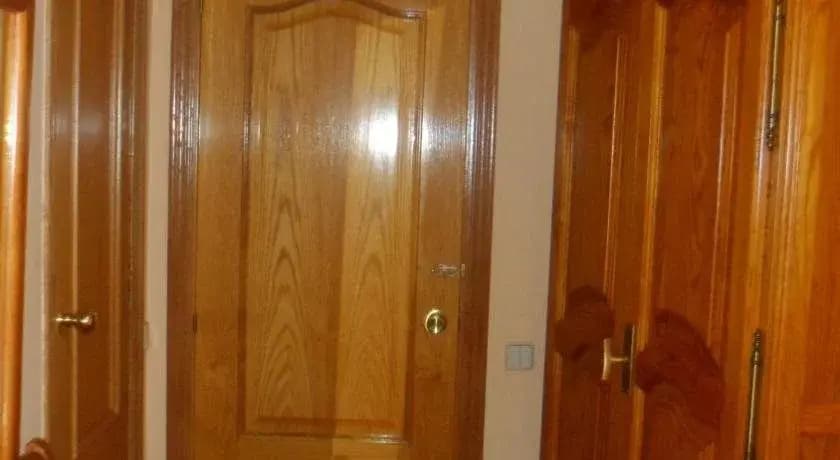 Hostal La Nava - photo 10