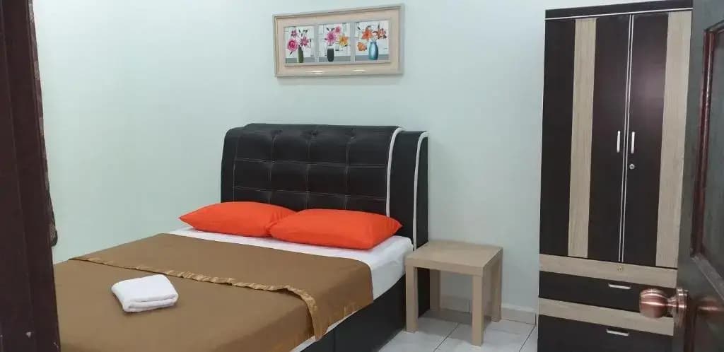 faris homestay - photo 3