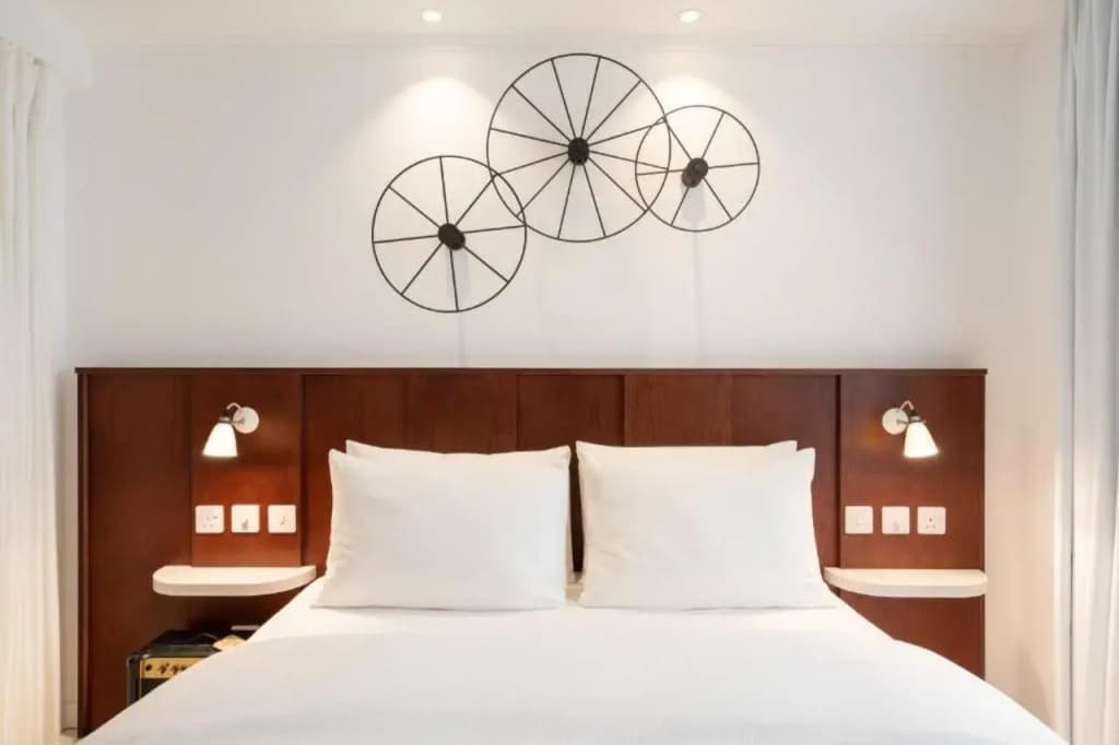 Ruby Lucy Hotel London by IHG - photo 4