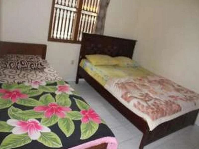 Pelangi 2 Guest House - photo 1