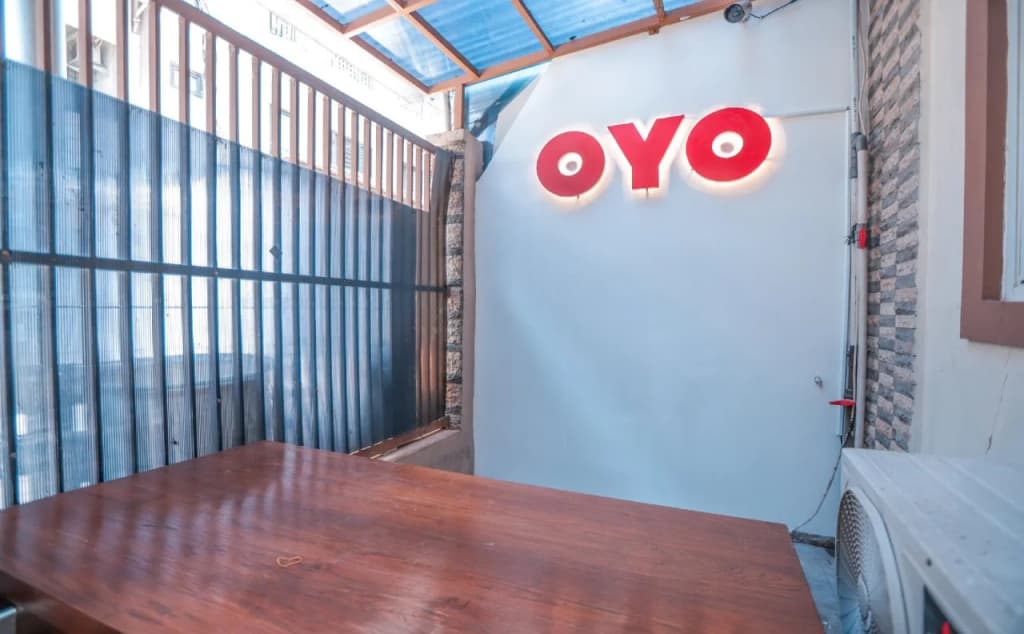 OYO 150 Harmoni Residence - photo 13