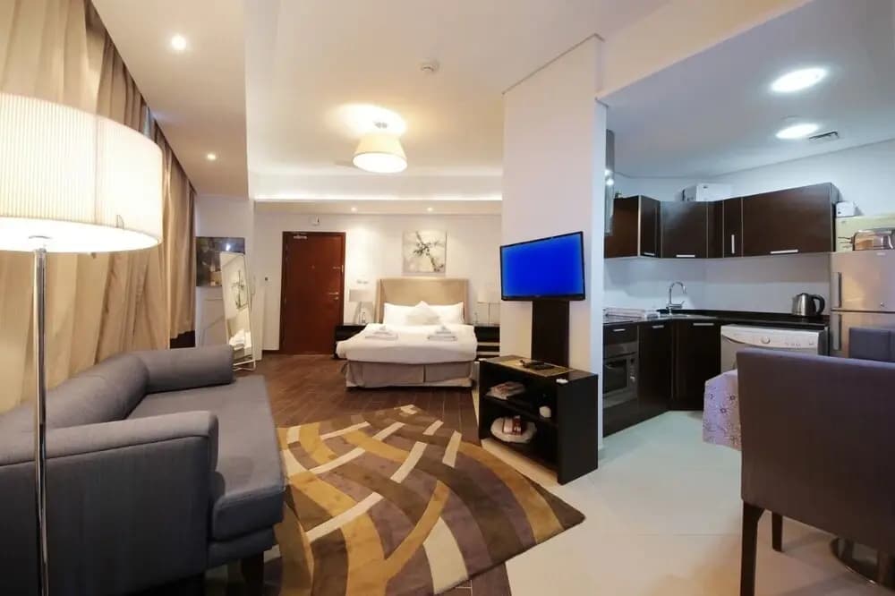 Studio Apartment in The Matrix Tower - photo 8