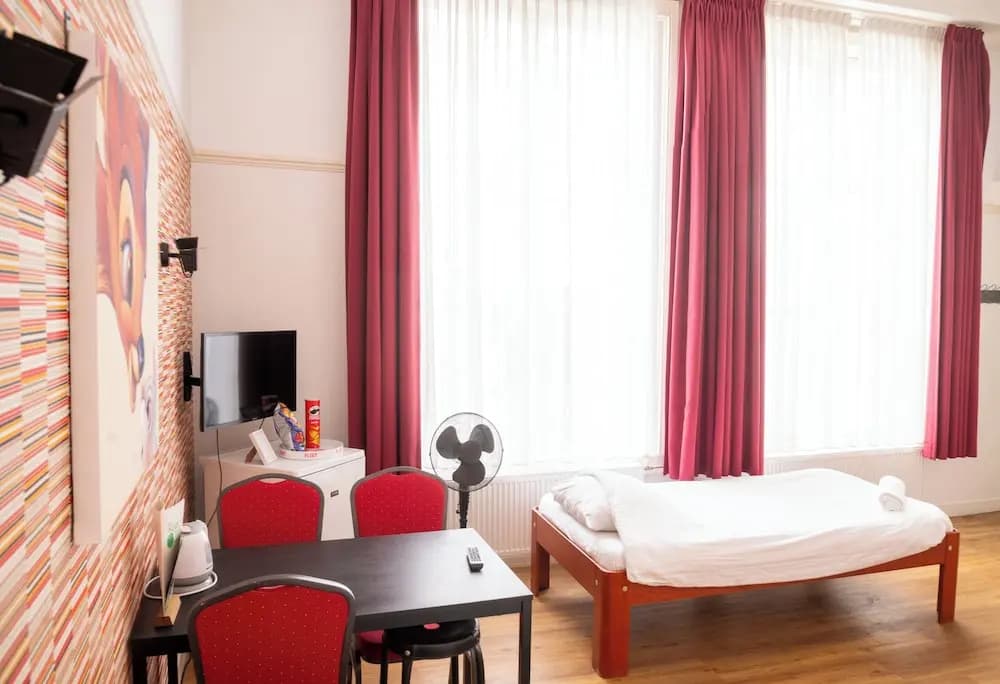 Hotel & bar Royal taste Amsterdam - photo 2