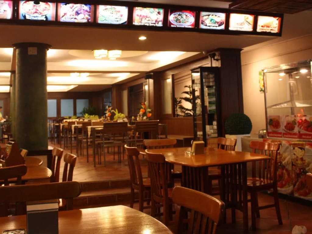 Opal House Hotel & Restaurant - photo 12