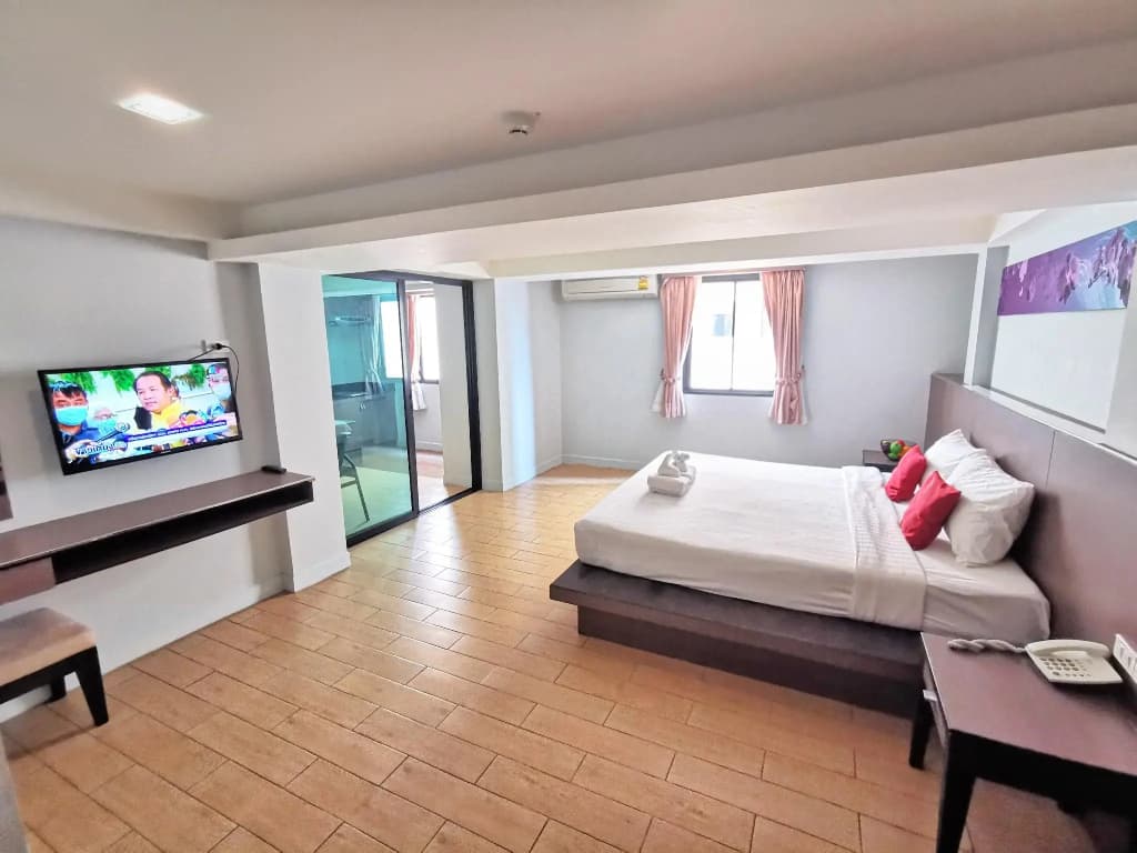 Jomtien Beach Hostel - photo 2