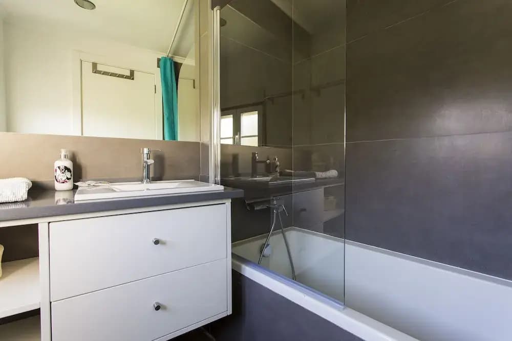 ALTIDO Urban 1-bed flat w/workspace, moments from Av. da Liberdade - photo 8