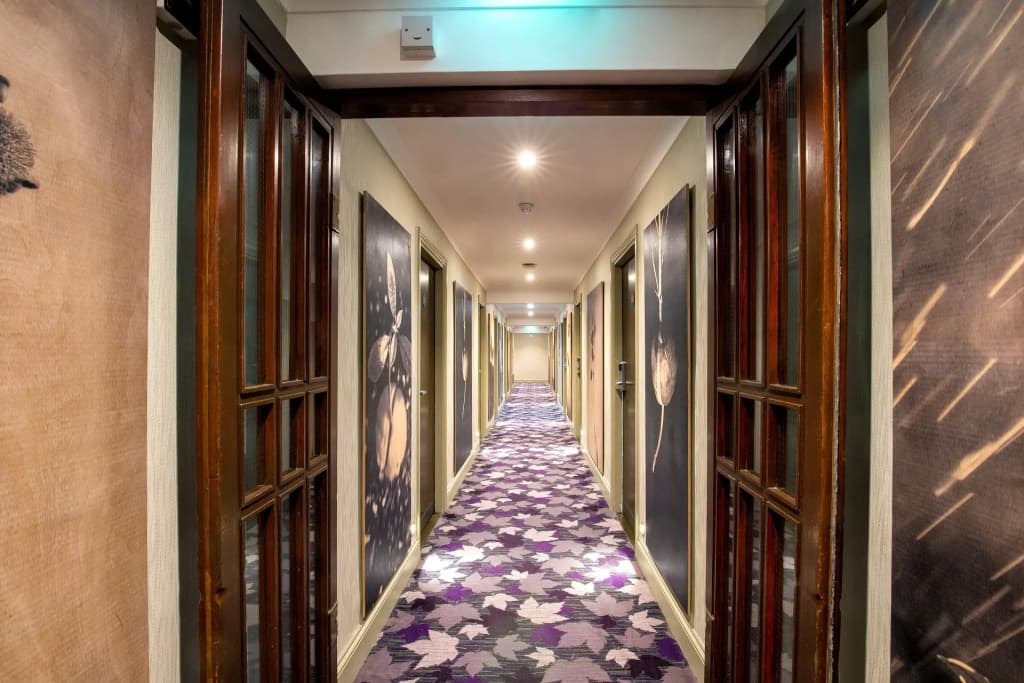 Bedford Hotel - photo 16