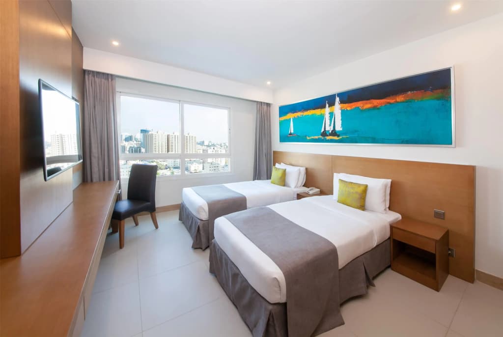 Ramada By Wyndham Beach Hotel Ajman - photo 4