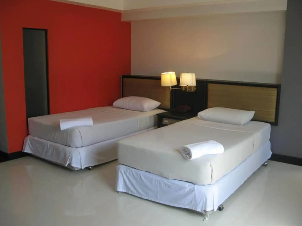 Silver Hotel Phuket - photo 5