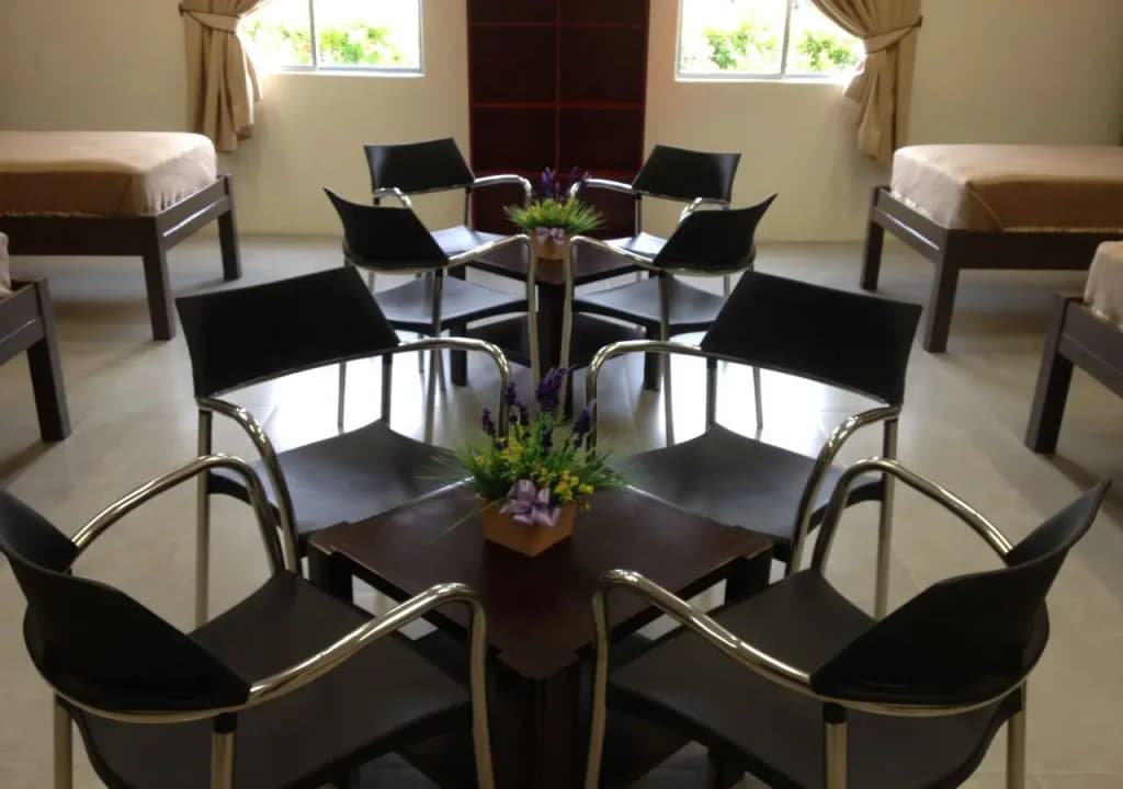 Borneo Cove Hotel - photo 14