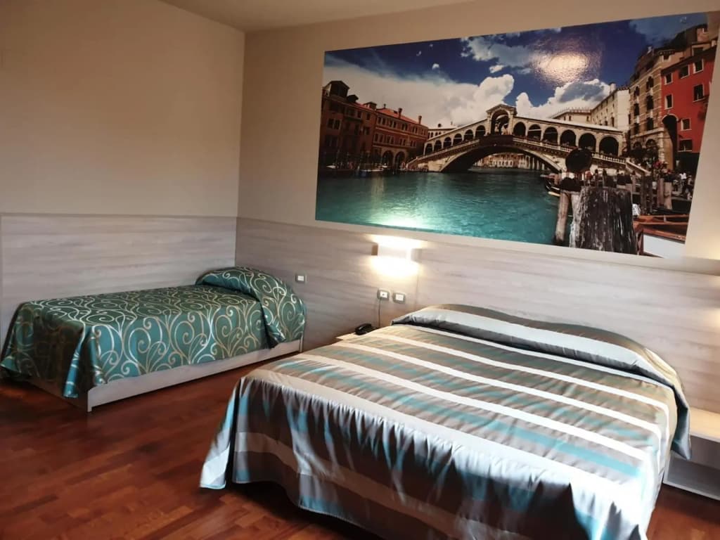 Hotel Altieri - photo 3