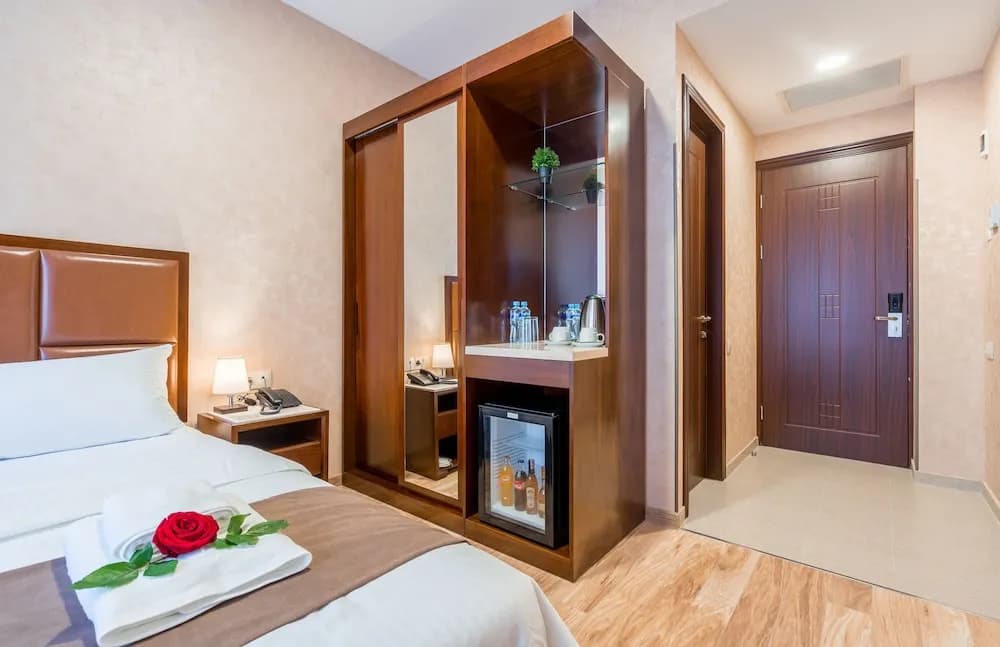 Hotel Aura in Digomi - photo 6