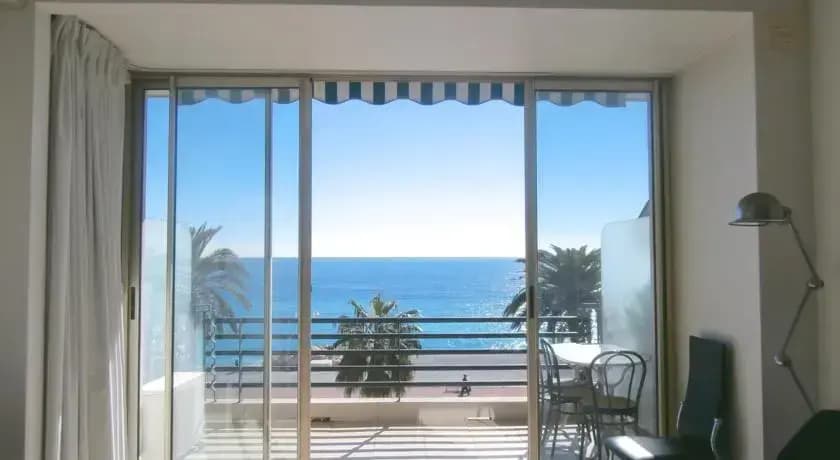 Waterfront Apartment Nice - photo 3