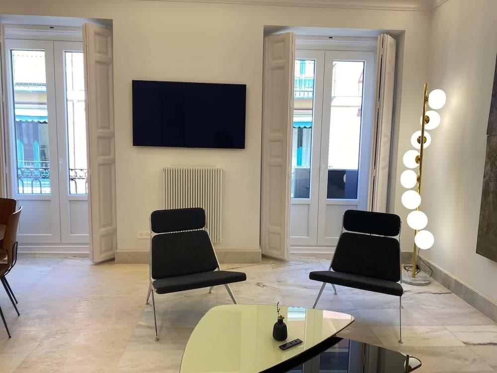 Lovely 3BR Near Palacio Real - photo 5