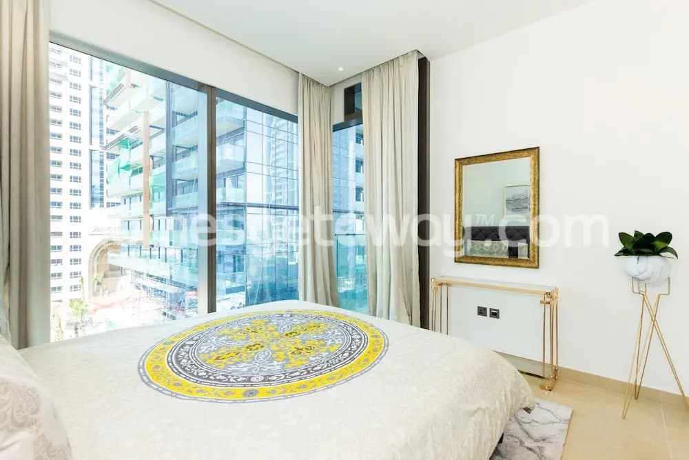Homesgetaway- 2BR in Marina Gate Tower 2 - photo 3
