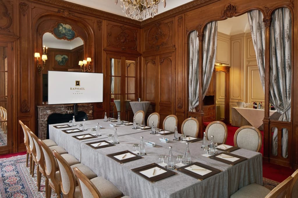 Hotel Raphael - photo 44