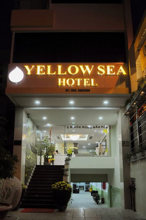 Yellow Sea Hotel - main photo