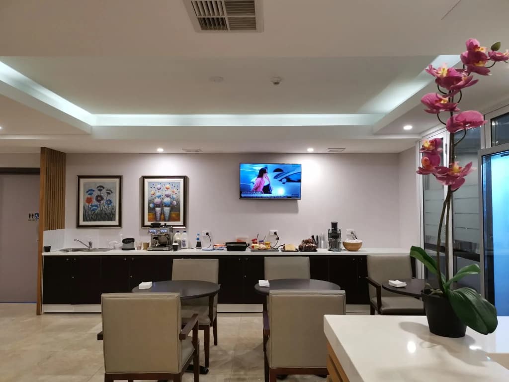 Megaboom City Hotel - photo 18