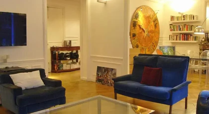 2 Separated Bedrooms near Notre Dame - photo 5