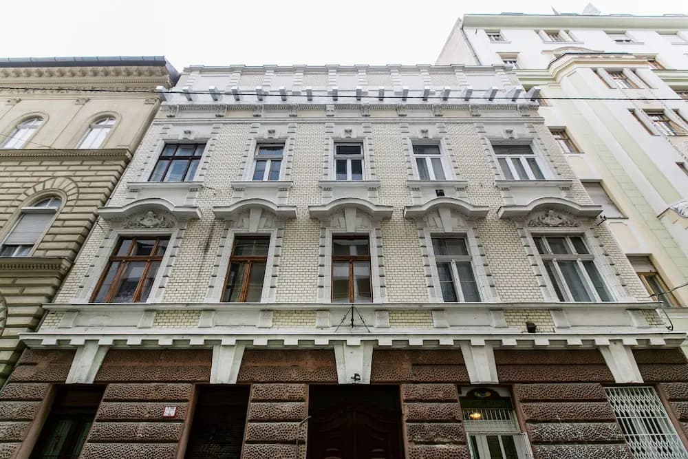 Nagy Diofa 18 Apartment II. - photo 4