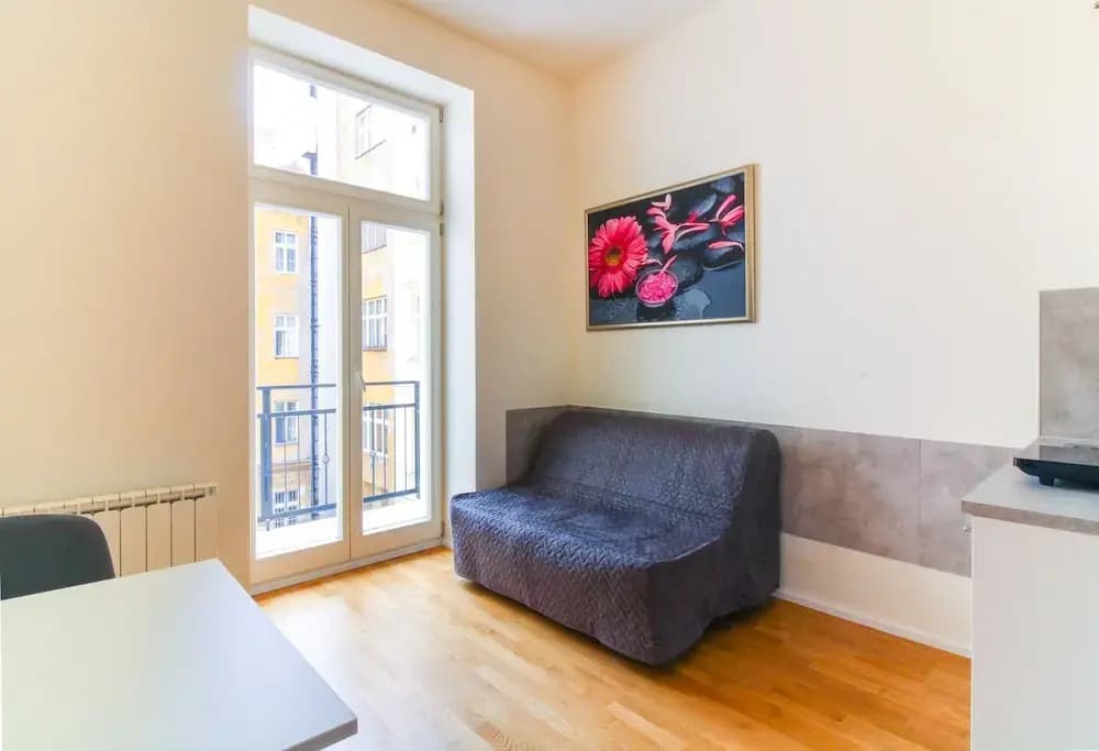 Bouquet Apartments - photo 3