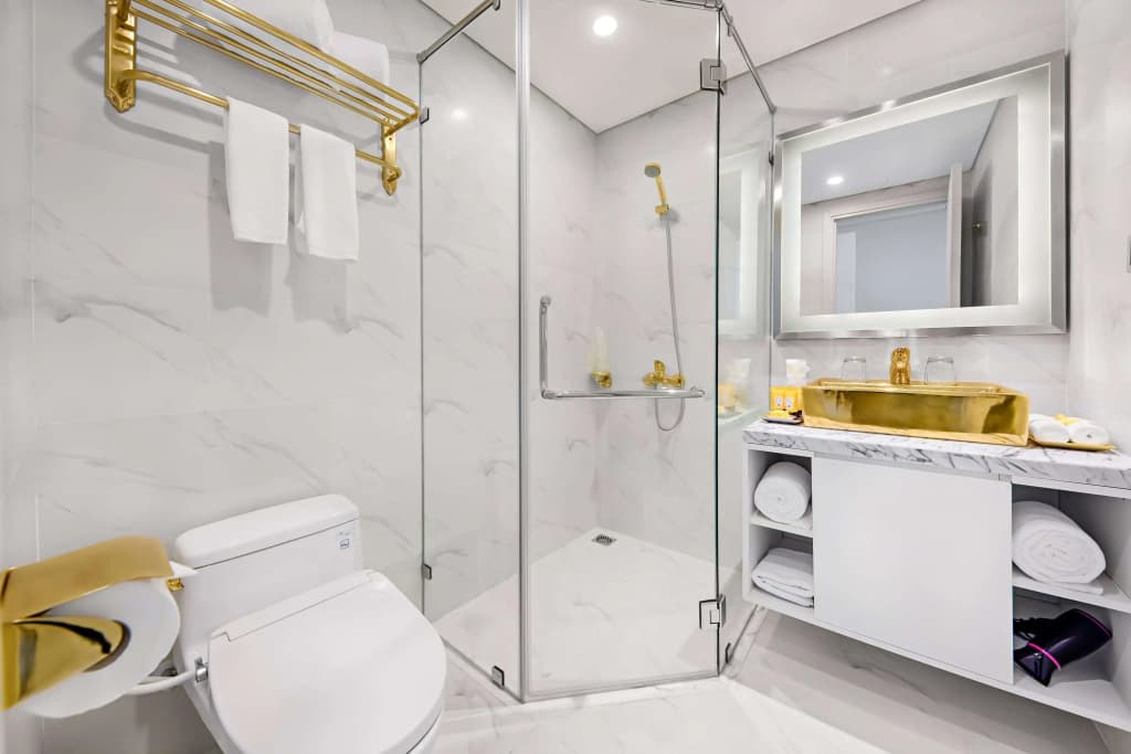 Wyndham Danang Golden Bay - photo 11