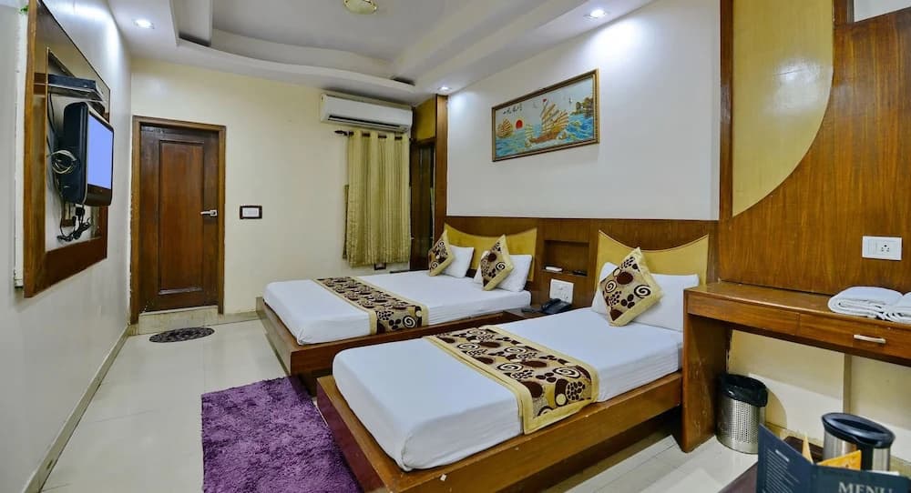 Hotel Boom Rooms - photo 1