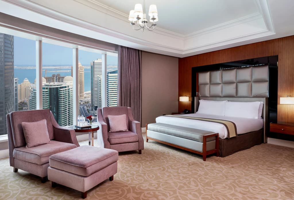 Best Plaza Hotel West Bay - photo 9