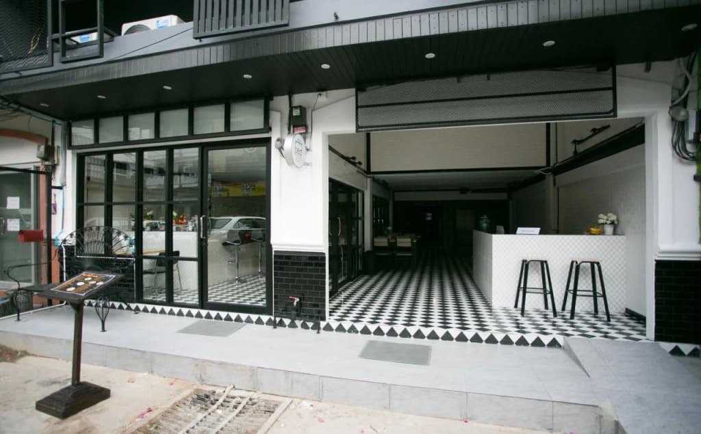 Slumber Party Hostel Phuket - photo 25