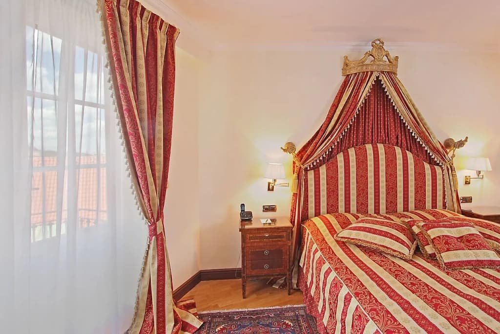 Alchymist Prague Castle Suites Hotel - photo 5