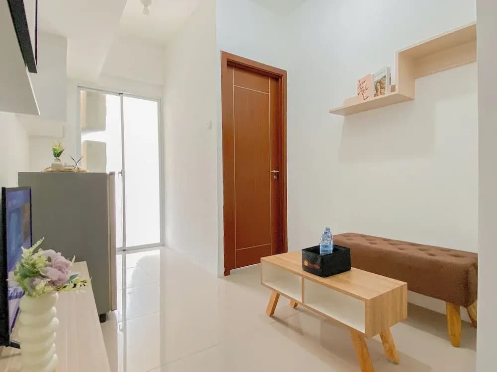 Basic Simple 1Br At Apartment Vittoria Residence - photo 11
