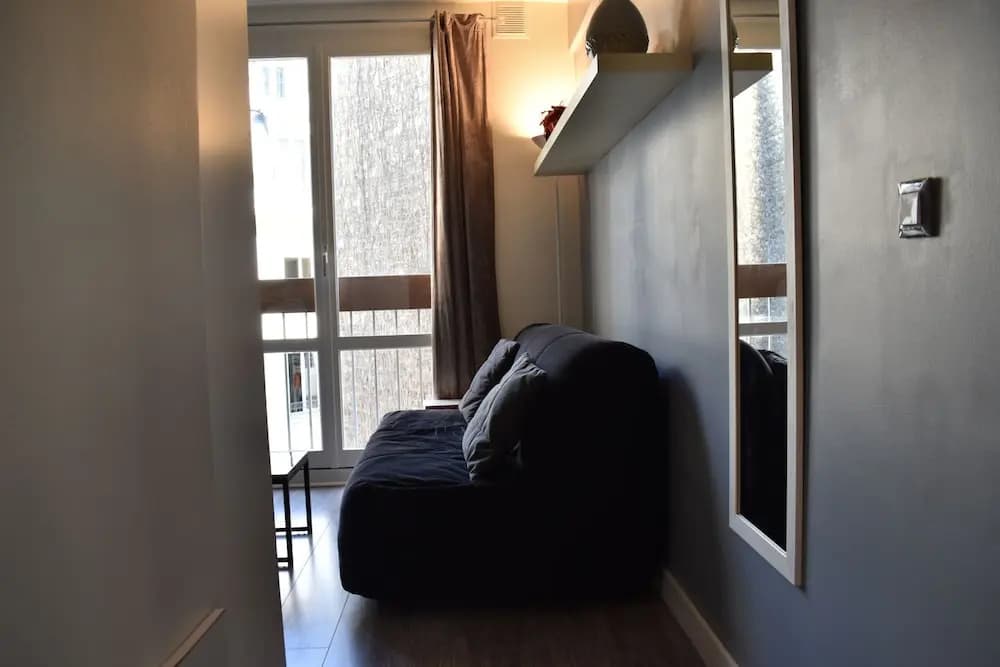 Cosy Studio For 2 In Auteuil - photo 2