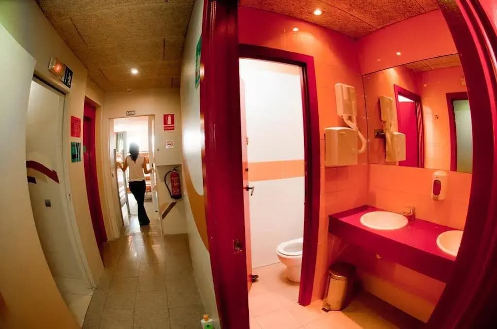Be Sound Hostel Barcelona - photo 7
