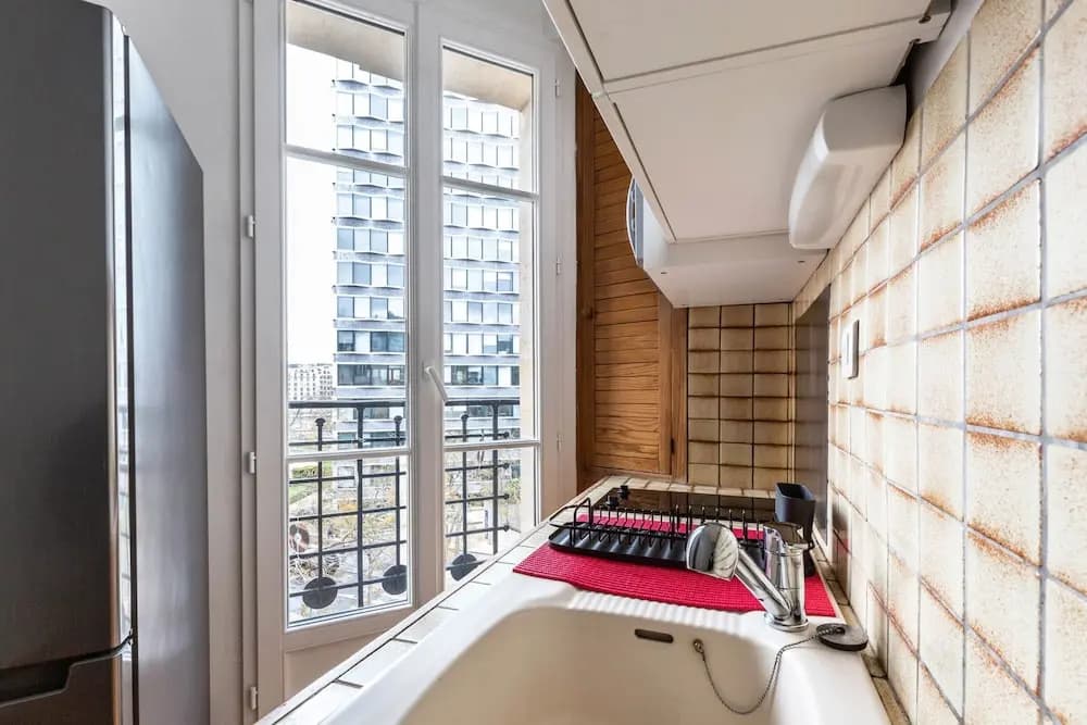 Zola Riverview Great 2 Bedroom in Paris - photo 26