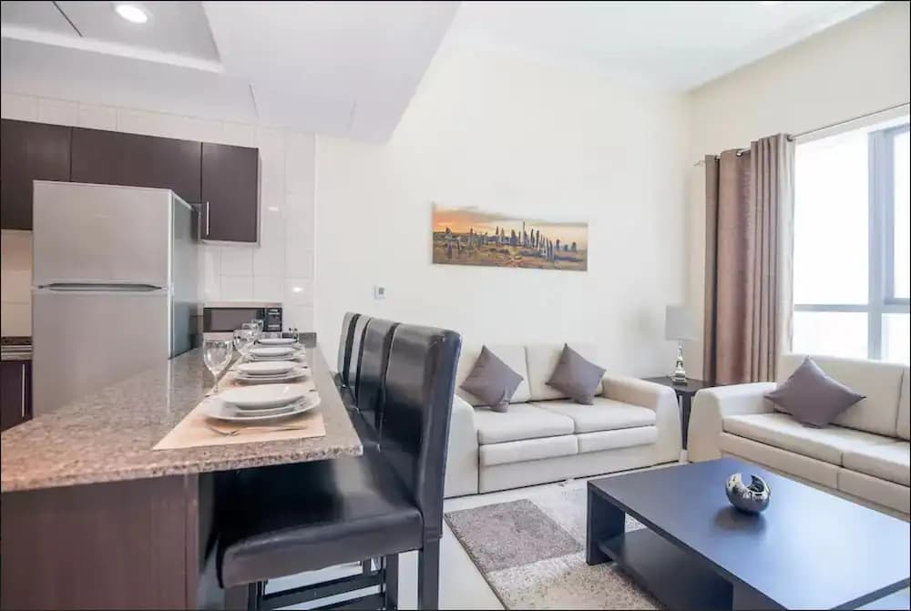 Driven Holiday Homes - Bay Central - photo 17