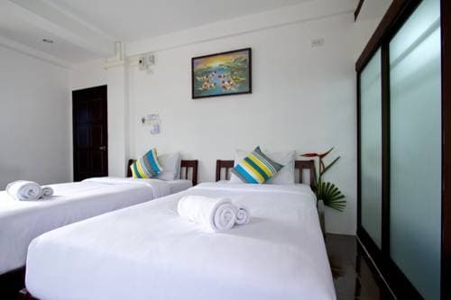 White Resort - photo 9