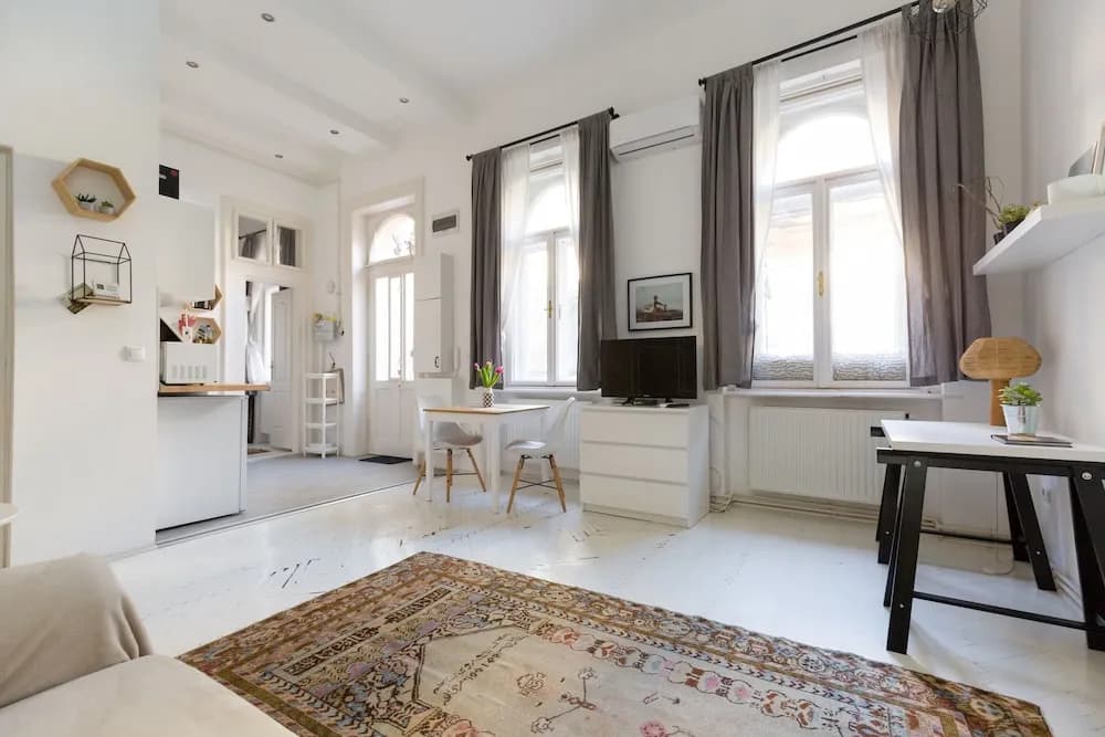 Bp Mignon Home - photo 3